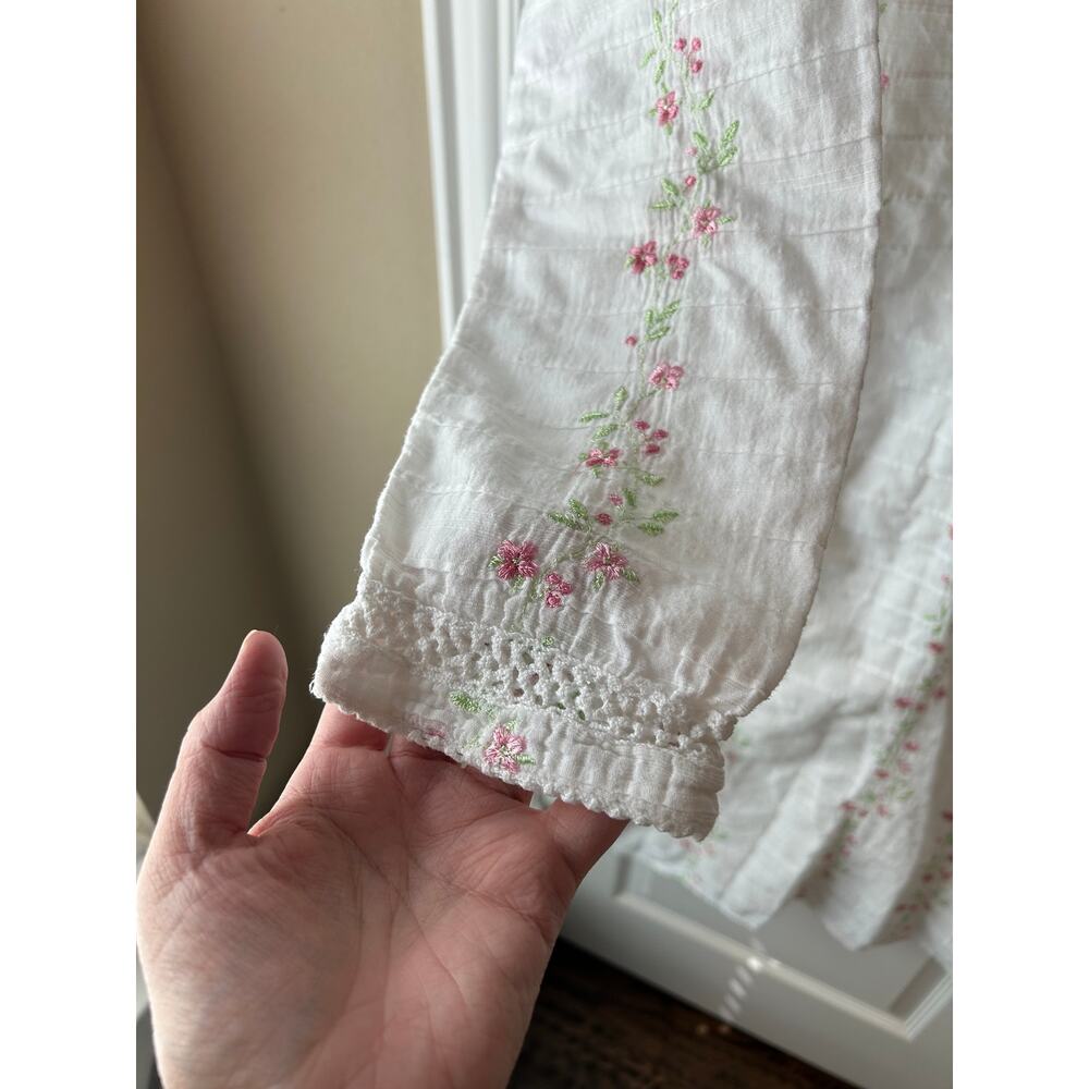 Smithsonian Institution White Vintage Nightgown Embroidered Large - Picture 5 of 6